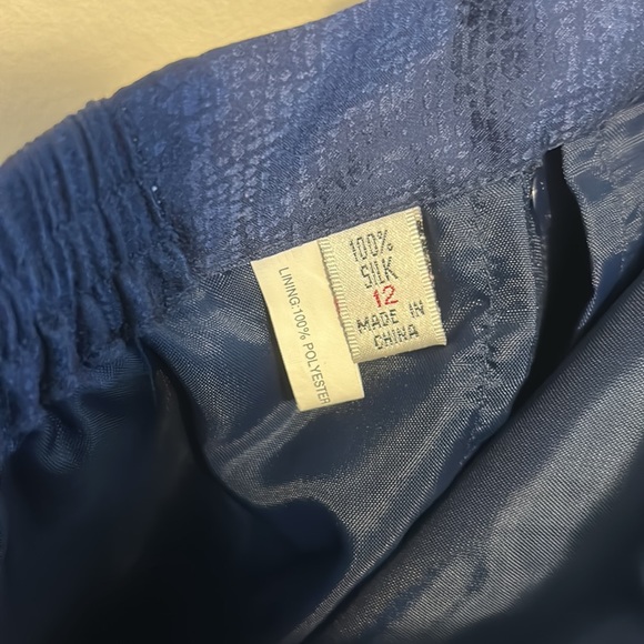 Vintage 100% silk pencil skirt in dark blue - Picture 7 of 7